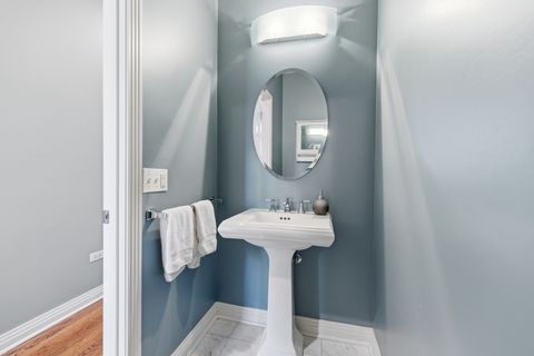 Tiny photo for 2649 N Hermitage Avenue, Chicago, IL 60614 (MLS # 12484495)