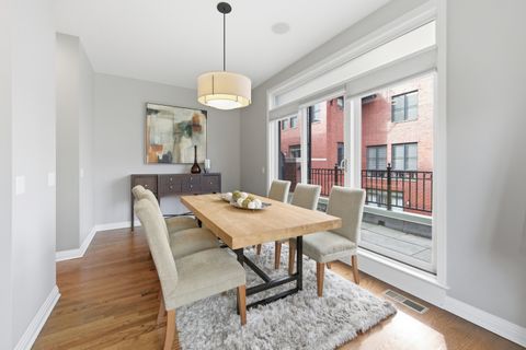 Tiny photo for 2649 N Hermitage Avenue, Chicago, IL 60614 (MLS # 12484495)