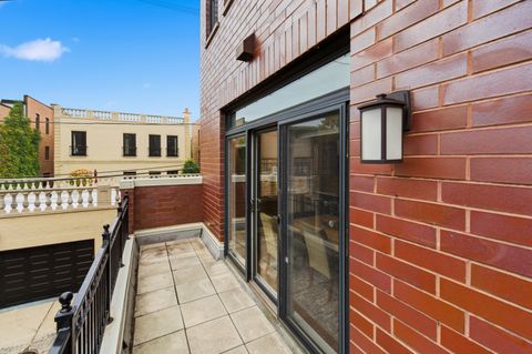 Tiny photo for 2649 N Hermitage Avenue, Chicago, IL 60614 (MLS # 12484495)