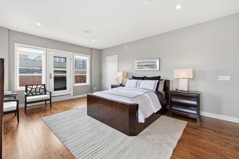 Tiny photo for 2649 N Hermitage Avenue, Chicago, IL 60614 (MLS # 12484495)