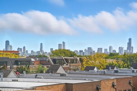 Tiny photo for 2649 N Hermitage Avenue, Chicago, IL 60614 (MLS # 12484495)
