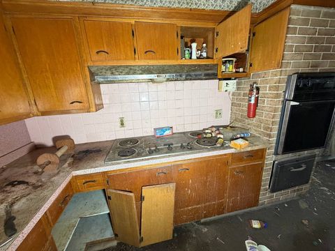 Tiny photo for 1205 Roseview Avenue, Kewanee, IL 61443 (MLS # 12588779)