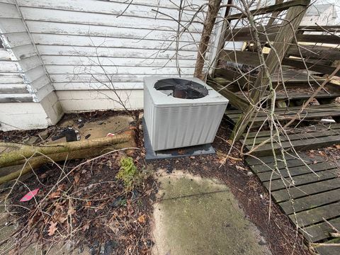 Tiny photo for 1205 Roseview Avenue, Kewanee, IL 61443 (MLS # 12588779)