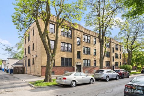 2717 W Wellington Avenue 2 Chicago IL 60618