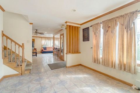 Tiny photo for 4249 Custer Avenue, Lyons, IL 60534 (MLS # 12589380)