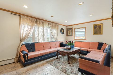 Tiny photo for 4249 Custer Avenue, Lyons, IL 60534 (MLS # 12589380)