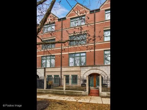 1478 S Prairie Avenue L Chicago IL 60605