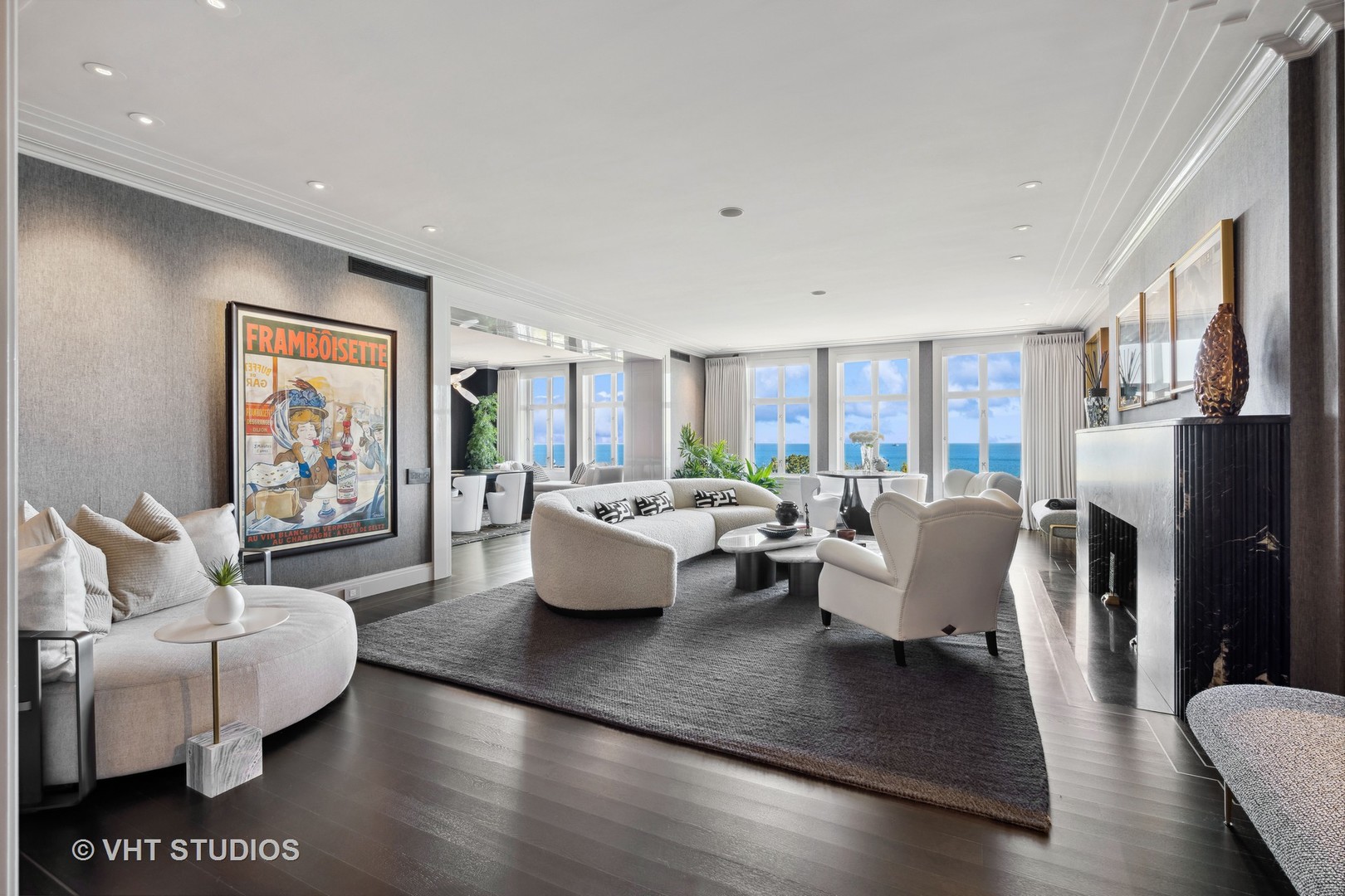 1540 N Lake Shore Drive 8N