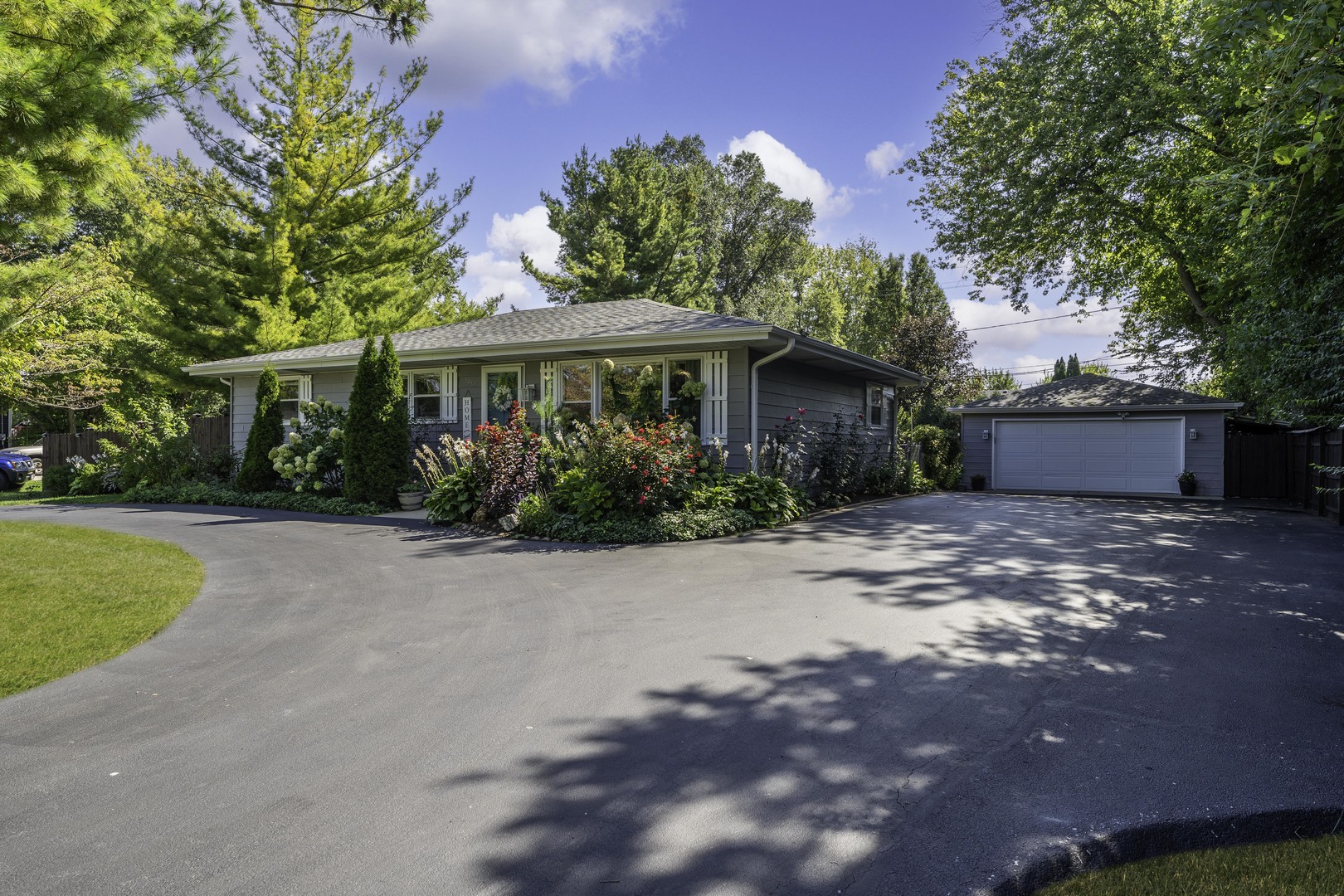 3409 Glen Flora Avenue