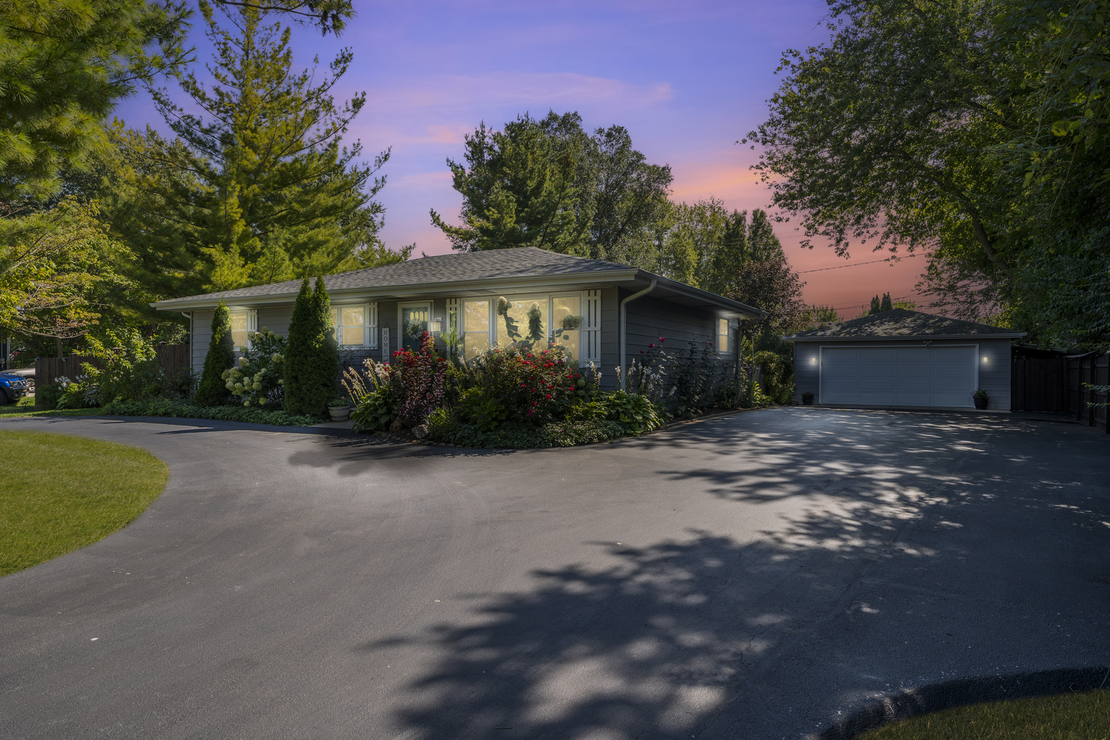 3409 Glen Flora Avenue