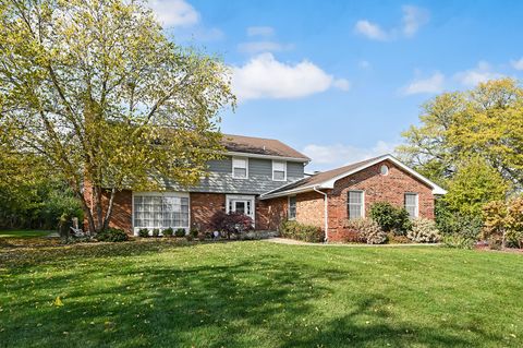 Photo of 6750 County Line Lane, Burr Ridge, IL 60527 (MLS # 12516171)