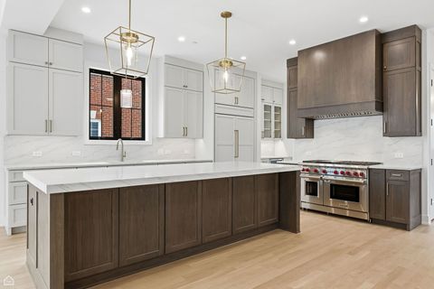 Tiny photo for 135 Elmore Street, Park Ridge, IL 60068 (MLS # 12570776)