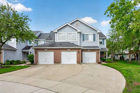 Photo of 178 Cripple Creek Court #1, Schaumburg, IL 60194 (MLS # 12680705)