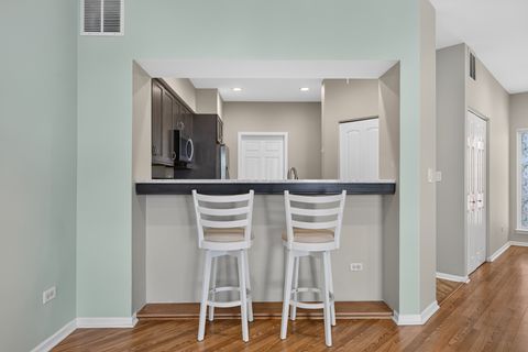 Tiny photo for 178 Cripple Creek Court #1, Schaumburg, IL 60194 (MLS # 12680705)