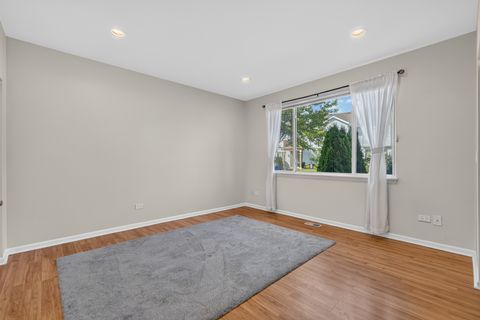Tiny photo for 178 Cripple Creek Court #1, Schaumburg, IL 60194 (MLS # 12680705)