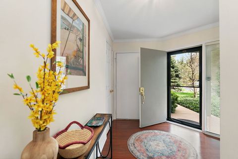 Tiny photo for 993 W Longmeadow Court #1028, Lake Barrington, IL 60010 (MLS # 12624333)