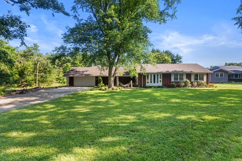 Tiny photo for 2102 Fogel Road, Mahomet, IL 61853 (MLS # 12706317)