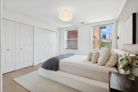 Tiny photo for 4144 N Sheridan Road #408, Chicago, IL 60613 (MLS # 12461873)