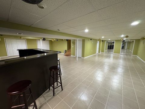 Tiny photo for 39302 N Queensbury Lane, Beach Park, IL 60083 (MLS # 12637461)