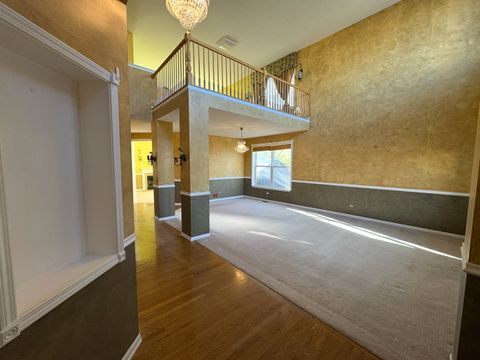 Tiny photo for 39302 N Queensbury Lane, Beach Park, IL 60083 (MLS # 12637461)