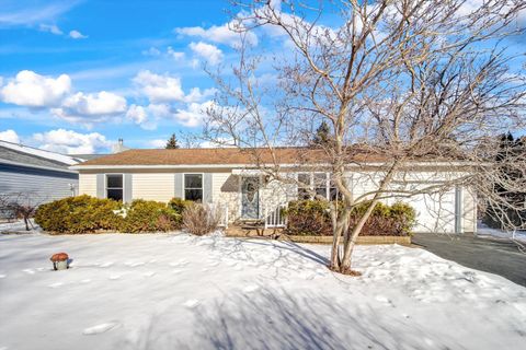 1906 Fairfield Road Lindenhurst IL 60046