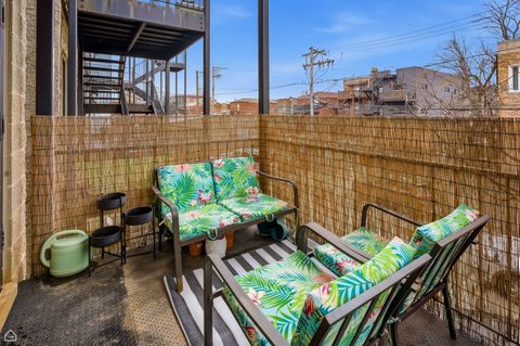 Tiny photo for 2455 W HARRISON Street #2, Chicago, IL 60612 (MLS # 12617435)