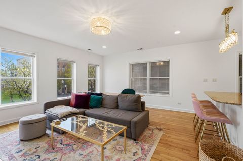 Tiny photo for 2455 W HARRISON Street #2, Chicago, IL 60612 (MLS # 12617435)