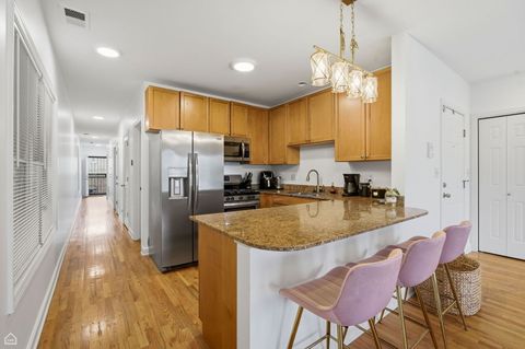 Tiny photo for 2455 W HARRISON Street #2, Chicago, IL 60612 (MLS # 12617435)