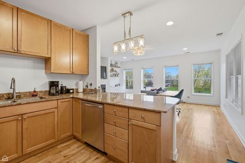 Tiny photo for 2455 W HARRISON Street #2, Chicago, IL 60612 (MLS # 12617435)