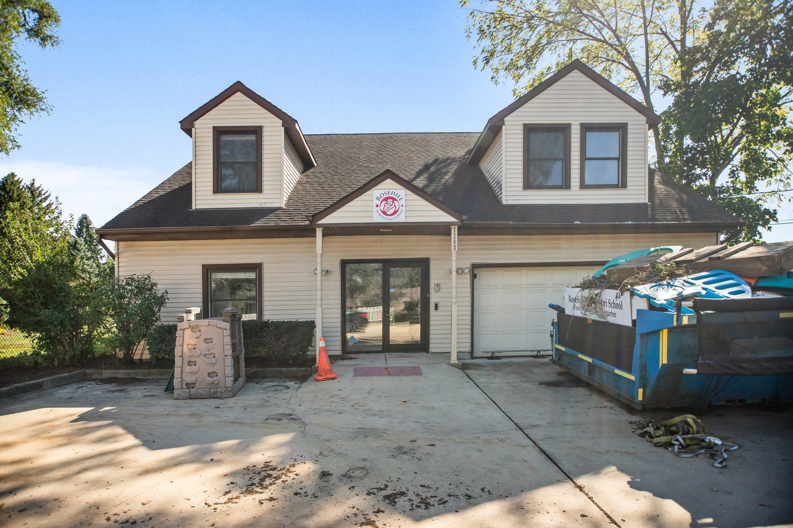 1203 Lisle Place