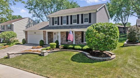 Tiny photo for 1725 Monmouth Place, Downers Grove, IL 60516 (MLS # 12720389)