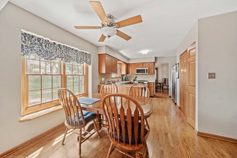 Tiny photo for 1725 Monmouth Place, Downers Grove, IL 60516 (MLS # 12720389)