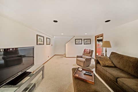 Tiny photo for 1725 Monmouth Place, Downers Grove, IL 60516 (MLS # 12720389)