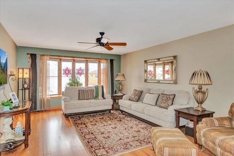 Tiny photo for Chicago, IL 60655 (MLS # 12535457)