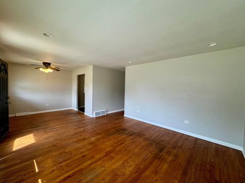 Tiny photo for 14401 Kolin Avenue, Midlothian, IL 60445 (MLS # 12547833)