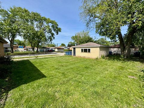 Tiny photo for 14401 Kolin Avenue, Midlothian, IL 60445 (MLS # 12547833)