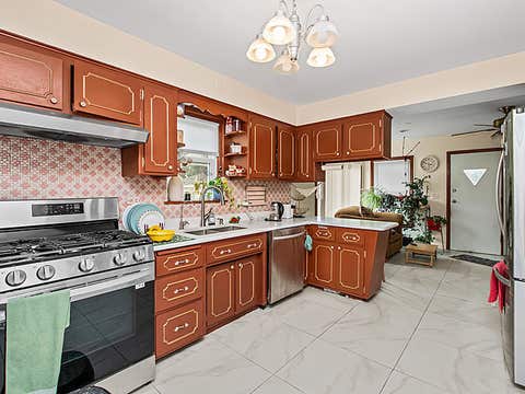 Tiny photo for 6952 W Summerdale Avenue, Chicago, IL 60656 (MLS # 12718299)