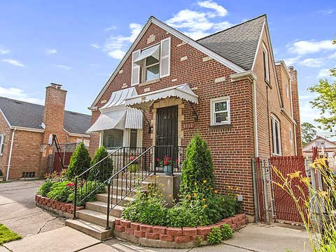 Photo of 6952 W Summerdale Avenue, Chicago, IL 60656 (MLS # 12718299)