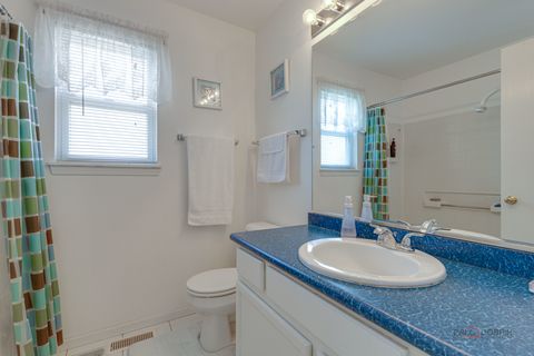 Tiny photo for 4482 W TUCKER Lane, Waukegan, IL 60085 (MLS # 12466444)