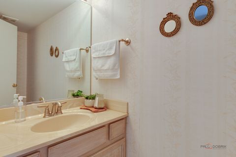 Tiny photo for 4482 W TUCKER Lane, Waukegan, IL 60085 (MLS # 12466444)