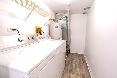 Tiny photo for 514 E Windgate Court #2D5, Arlington Heights, IL 60005 (MLS # 12618917)