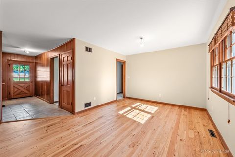 Tiny photo for 977 Lindenwood Drive, Aurora, IL 60506 (MLS # 12510885)