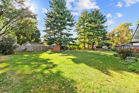 Tiny photo for 977 Lindenwood Drive, Aurora, IL 60506 (MLS # 12510885)