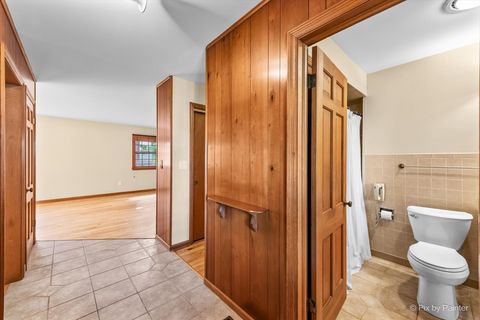 Tiny photo for 977 Lindenwood Drive, Aurora, IL 60506 (MLS # 12510885)