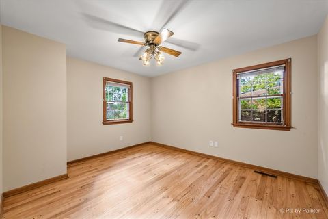 Tiny photo for 977 Lindenwood Drive, Aurora, IL 60506 (MLS # 12510885)