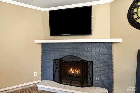 Tiny photo for 303 Center Parkway, Yorkville, IL 60560 (MLS # 12681947)