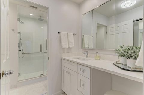 Tiny photo for 4000 Dundee Road #107, Northbrook, IL 60062 (MLS # 12683517)