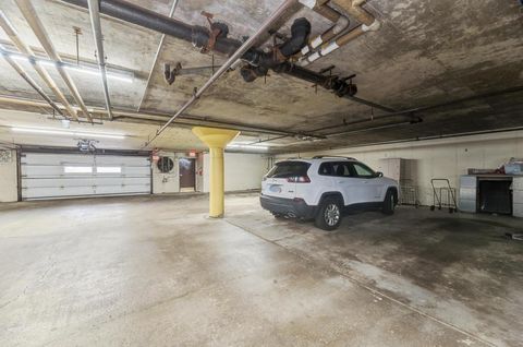 Tiny photo for 4000 Dundee Road #107, Northbrook, IL 60062 (MLS # 12683517)