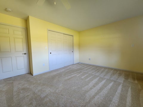 Tiny photo for 30 S Walnut Drive, North Aurora, IL 60542 (MLS # 12778338)