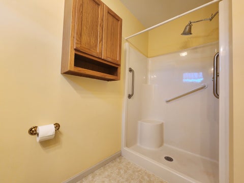 Tiny photo for 30 S Walnut Drive, North Aurora, IL 60542 (MLS # 12778338)
